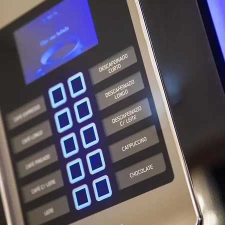 Отель Casual Inca Порту